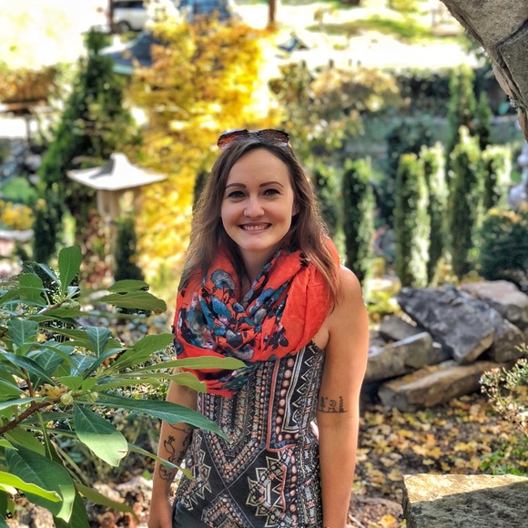 Meet your Posher, Chelsea - Picture 1 of 1